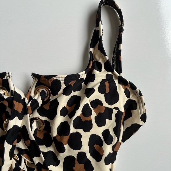 MICHAEL Michael Kors Leopard Print One Piece Swimsuit - Picture 6 of 9